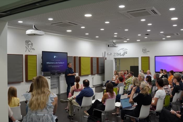 FluxDays.AI 2026 Foto 4: Werkstatt-Tagung zu Künstlicher Intelligenz, Schule und Bildungsentwicklung an der PH Schwäbisch Gmünd